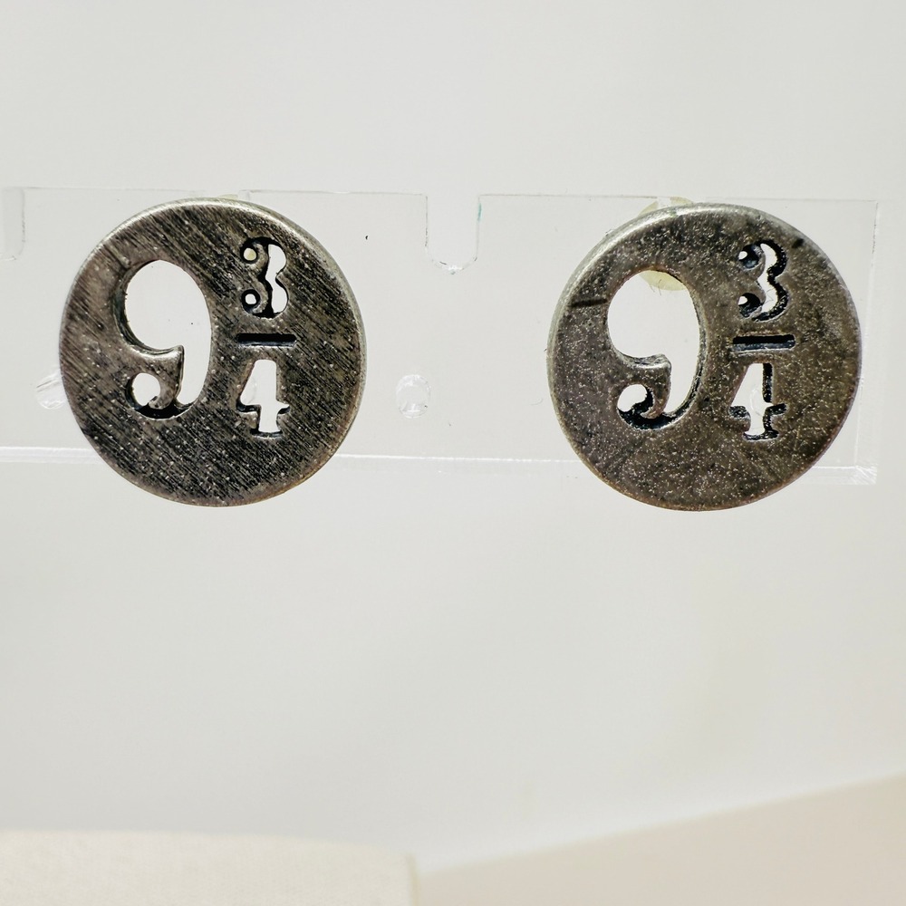 Harry Potter 9 3/4 Platform 9 and 3/4‎ Stud Earrings Wizarding World